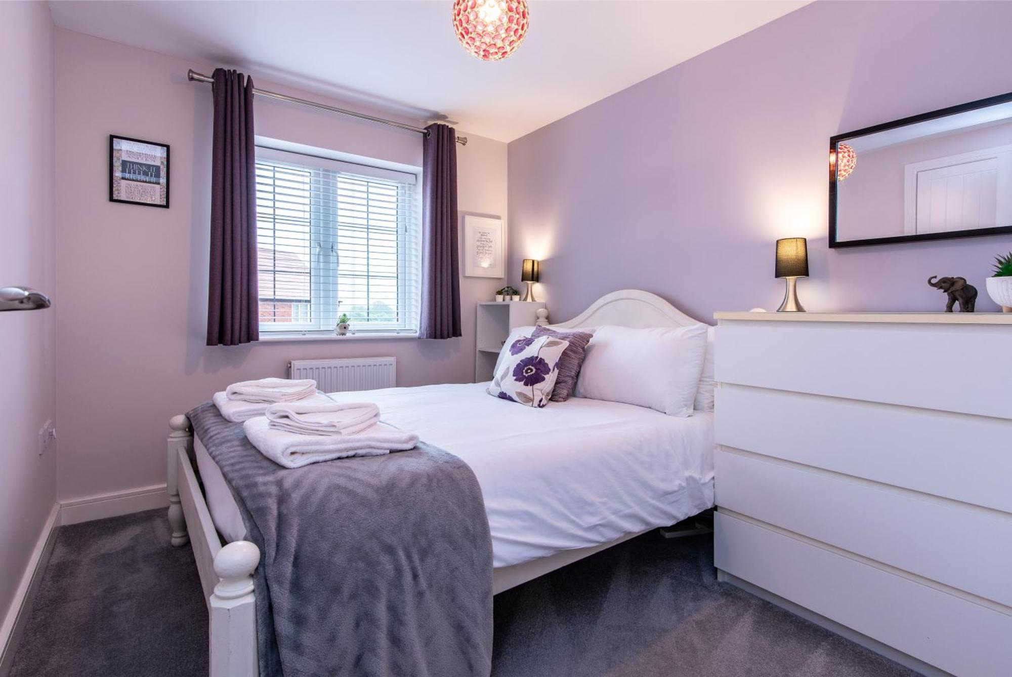 4 Bedroom Detached House Ideal For Families And Corporate Stays In Radcliffe On Trent Dış mekan fotoğraf