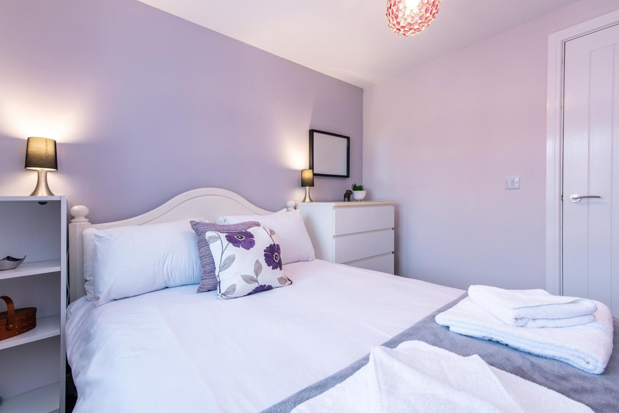 4 Bedroom Detached House Ideal For Families And Corporate Stays In Radcliffe On Trent Dış mekan fotoğraf